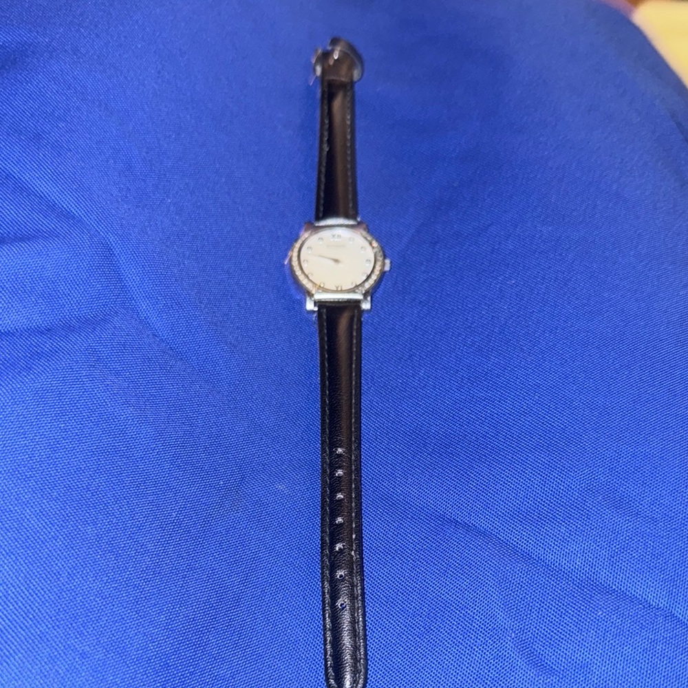 Elegant Black Leather Strap Watch